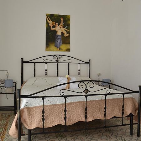 Gocce Siciliane Apartments Porto Empedocle Bagian luar foto