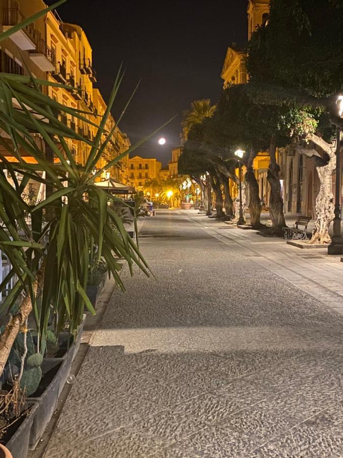 Gocce Siciliane Apartments Porto Empedocle Bagian luar foto