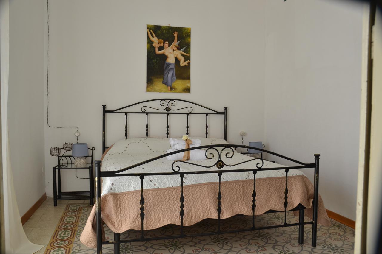 Gocce Siciliane Apartments Porto Empedocle Bagian luar foto