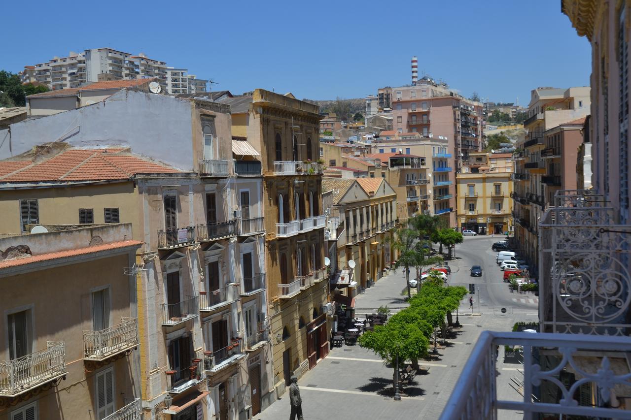 Gocce Siciliane Apartments Porto Empedocle Bagian luar foto